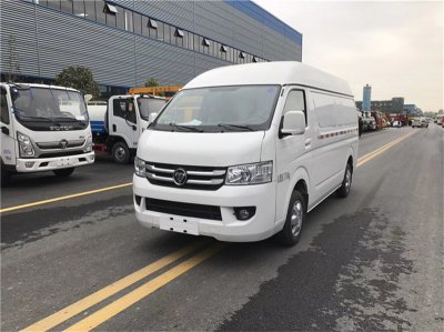 国六 福田G7面包冷藏车